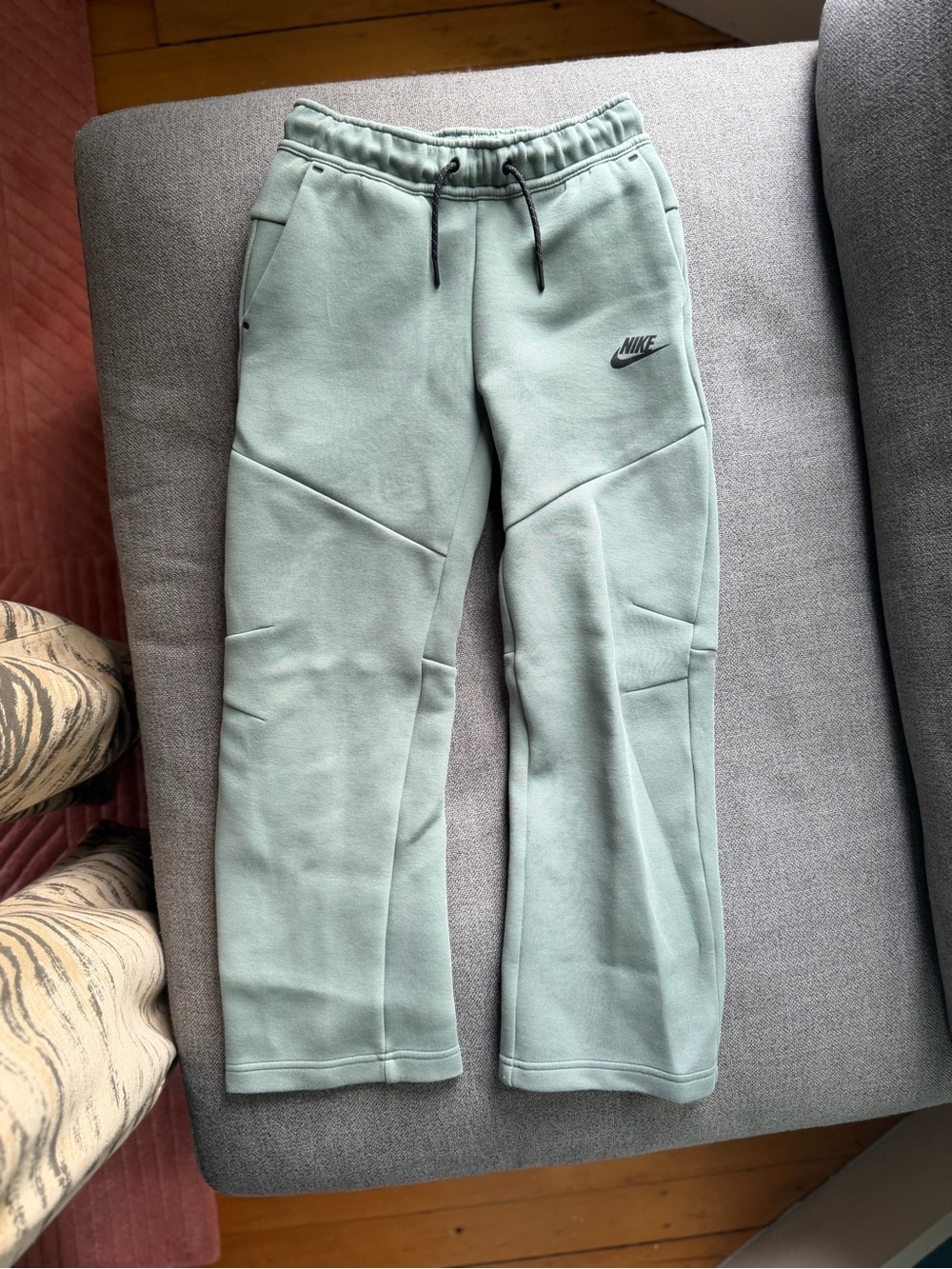 Kids Nike Olive Green/Grey heavyweight Joggers with Black Swoosh medium